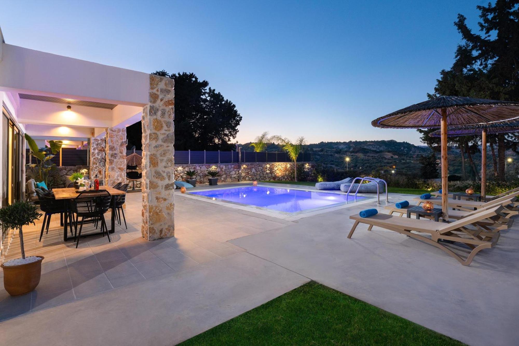 Aiora Luxury Villas Afandu Zewnętrze zdjęcie